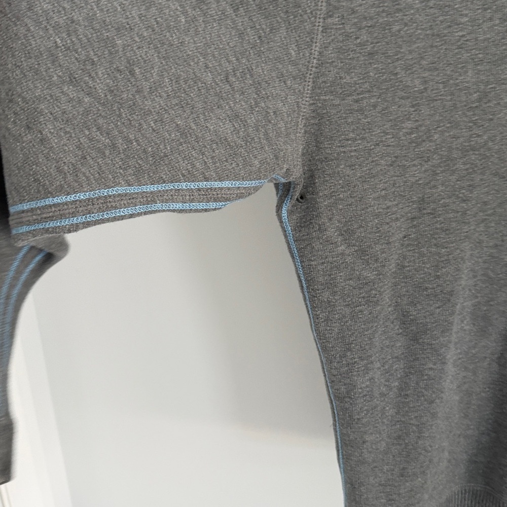 Tommy Bahama grey‎ quarter  Zip-Up Sweater - Picture 2 of 6